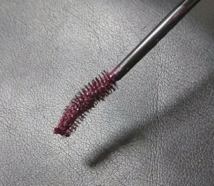 Visée ラッシュ ロングマニアのクチコミ「こちらはヴィセ リシェ ラッシュ ロングマニアです☺
限定色RD401番 ルビーボルド.....」(3枚目)