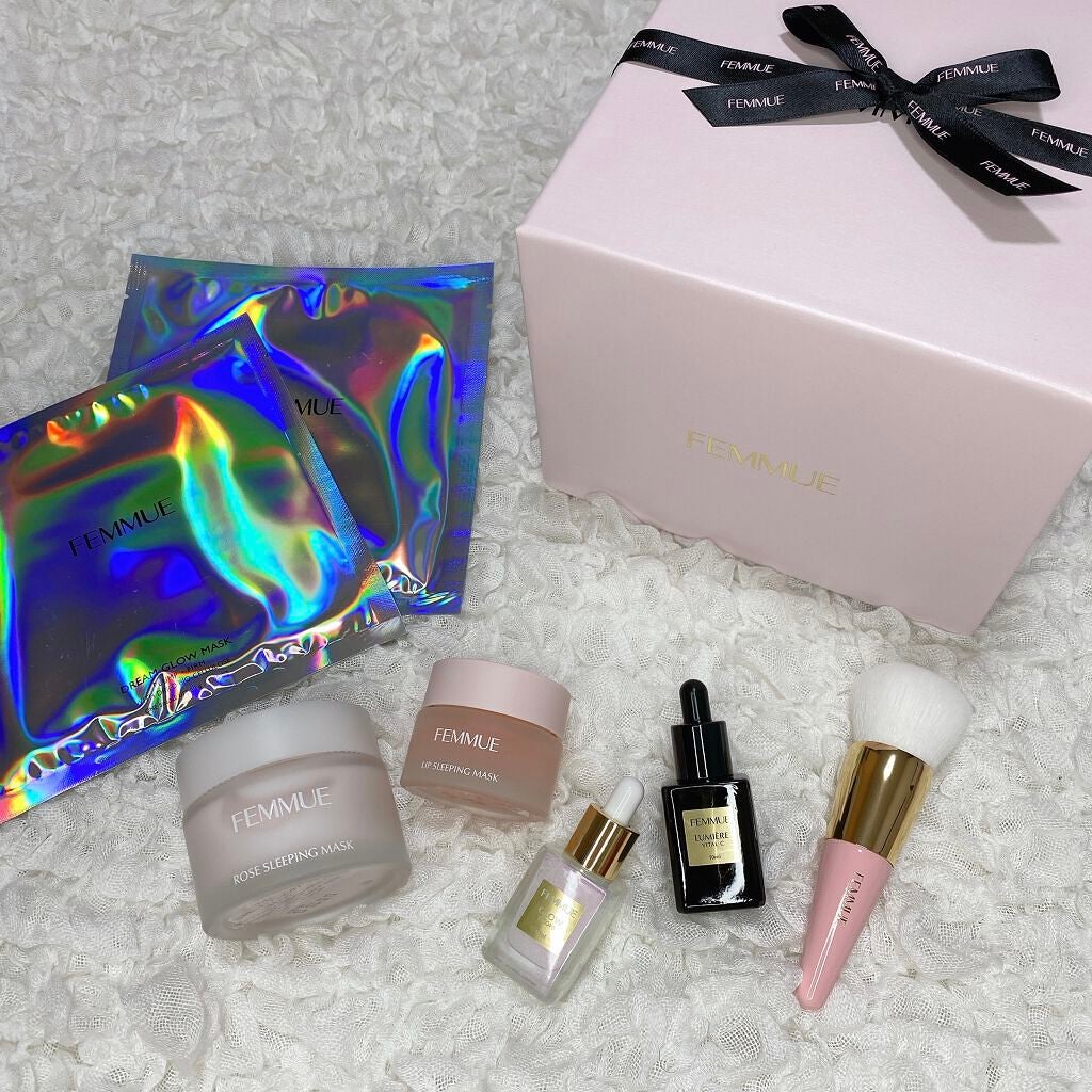 ホリデートリートメントセット 2021/FEMMUE/スキンケアキットを使ったクチコミ(2枚目)
