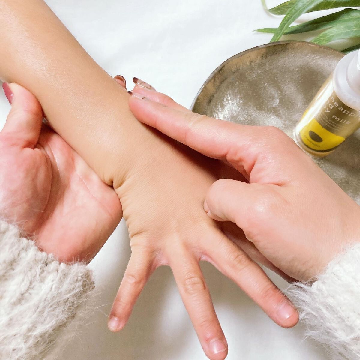 パイナップル豆乳ローションプレミアム/鈴木ハーブ研究所/ボディローションを使ったクチコミ(1枚目)