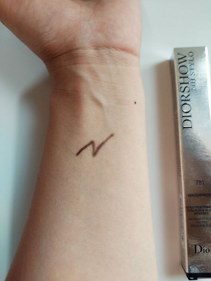ディオールショウ 24H スティロ ウォータープルーフ/Dior/ペンシルアイライナーを使ったクチコミ(2枚目)