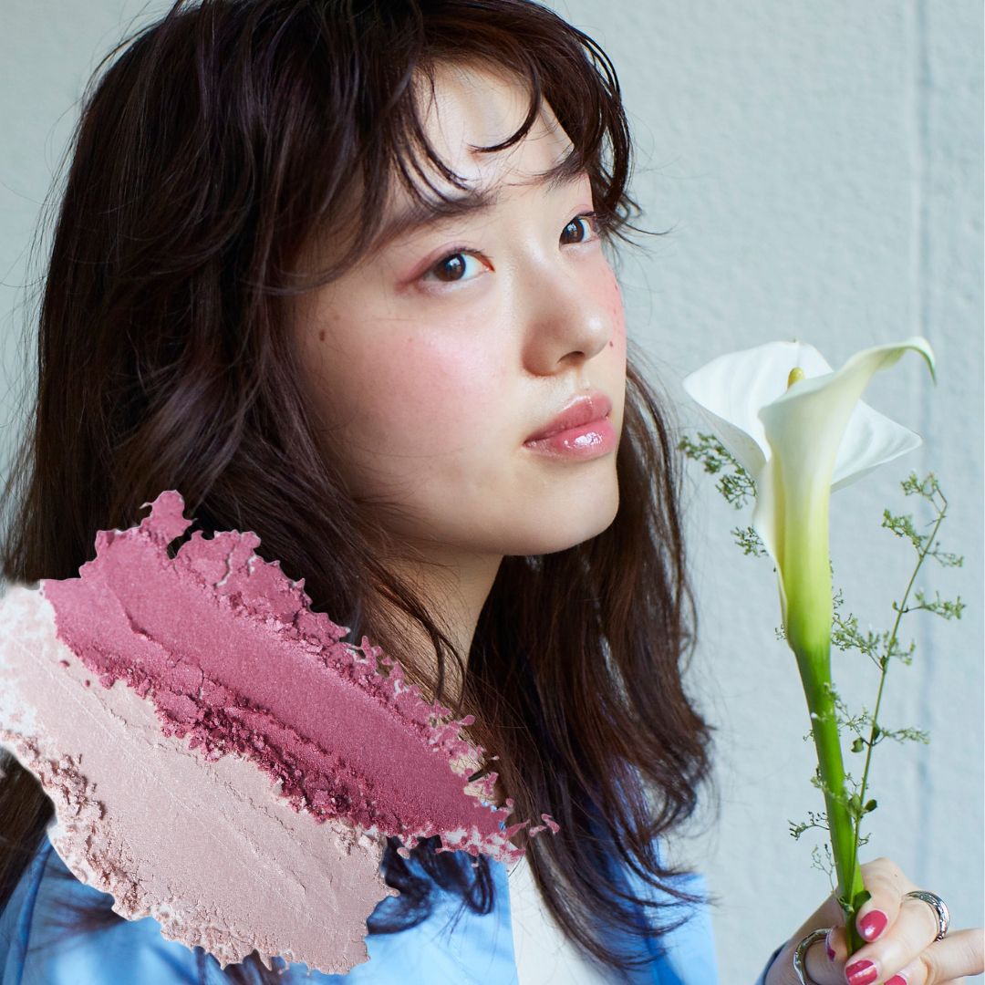 【ベース顔さん専用メイク！】​
今回は、ベース顔さん向けメイク方法の紹介です💎

おでこから顎先にかけてのハイライトをしっかりと入れることで、
縦のラインを強調させましょう✨
頬の高い位置にチークを入れることで、目線を上に持っていき、
す