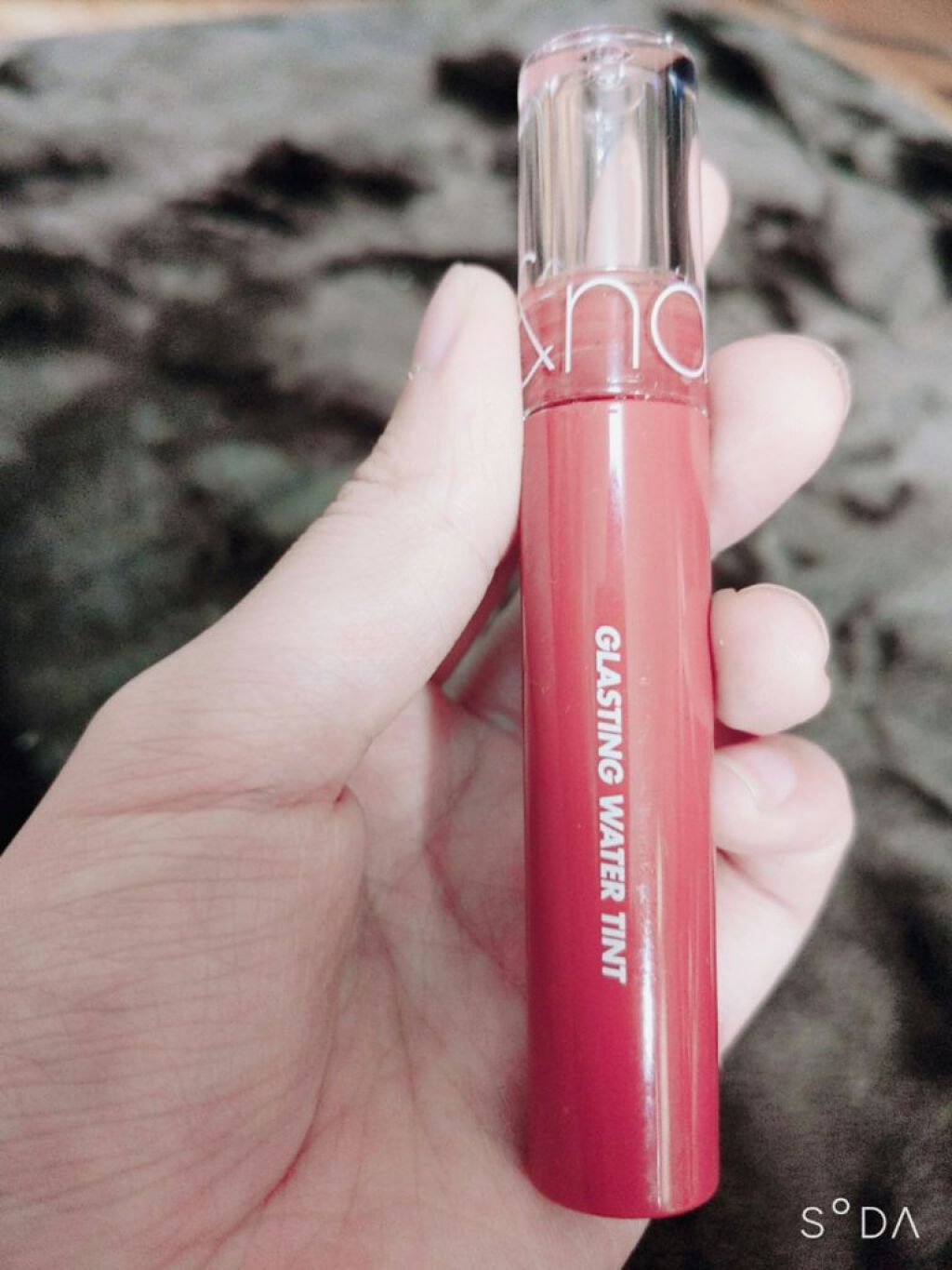 グラスティングウォーターティント/rom&nd/リップティントを使ったクチコミ（2枚目）