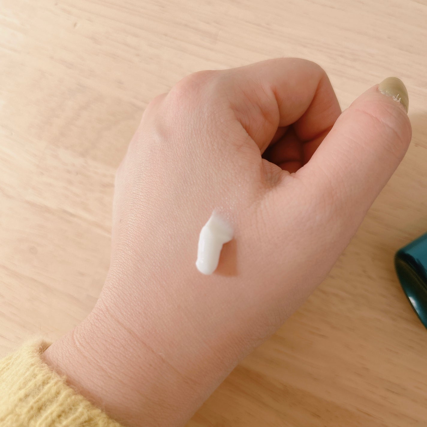 ビューティーチャージ ピーチティーの香り/アトリックス/ハンドクリームを使ったクチコミ(2枚目)