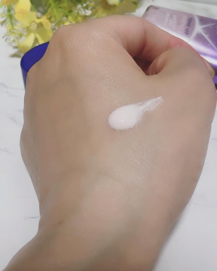ニベアUV ディープ プロテクト&ケア トーンアップ エッセンス/ニベア/日焼け止めローションを使ったクチコミ(2枚目)