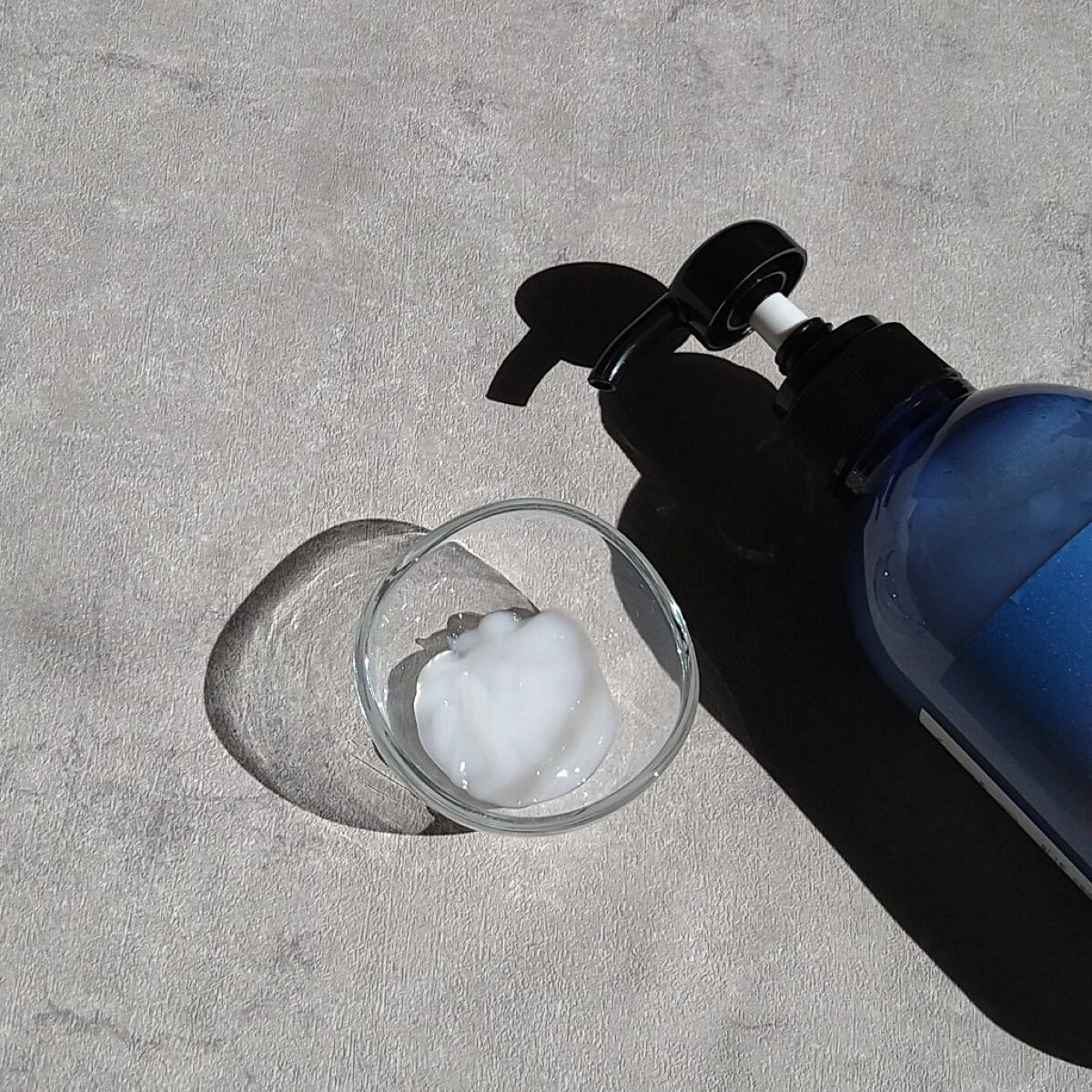 カームナイトリペアシャンプー／トリートメント/YOLU/市販シャンプーを使ったクチコミ（3枚目）