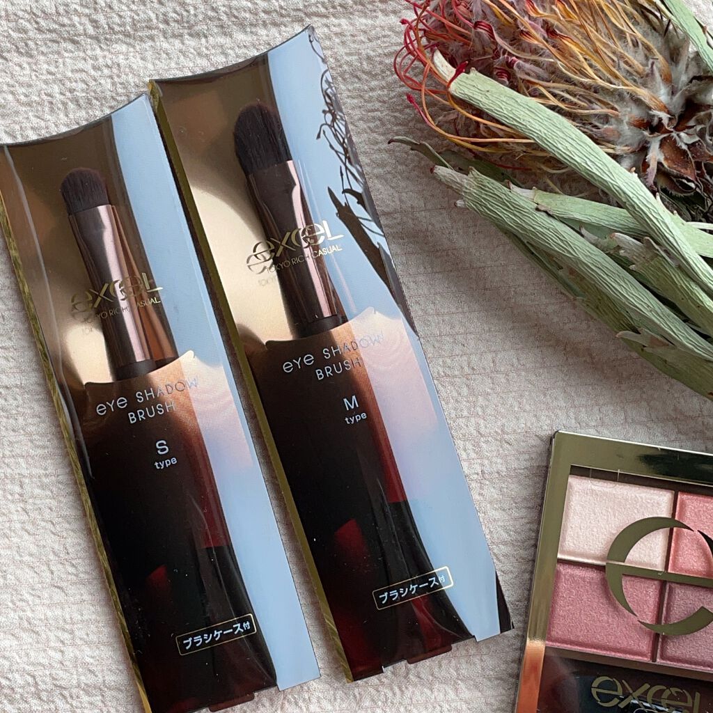 アイシャドウブラシ M/excel/メイクブラシを使ったクチコミ（1枚目）