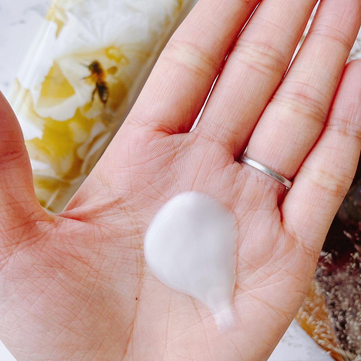 ブーケブランシャンプー／コンディショナー/HACCI/市販シャンプーを使ったクチコミ（3枚目）