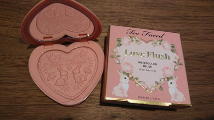 ラブ フラッシュ ウォーターカラー ブラッシュ/Too Faced/パウダーチークを使ったクチコミ(1枚目)