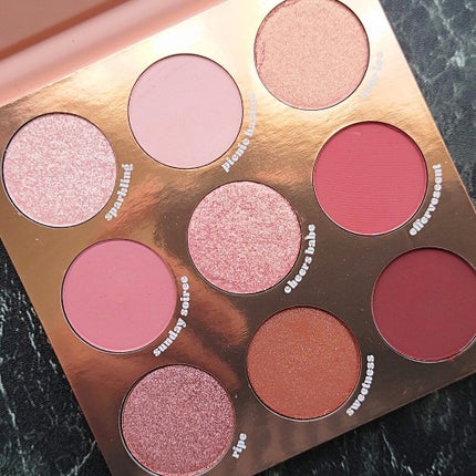 by the rose/ColourPop/アイシャドウパレットを使ったクチコミ(3枚目)