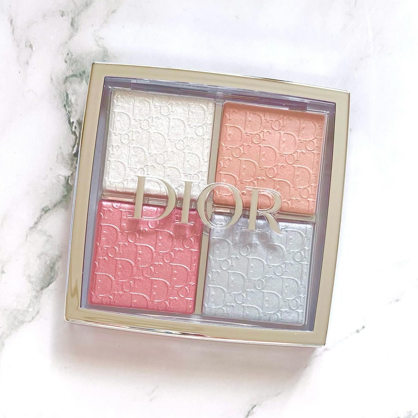 ディオール バックステージ フェイス グロウ パレット/Dior/ハイライトを使ったクチコミ（1枚目）