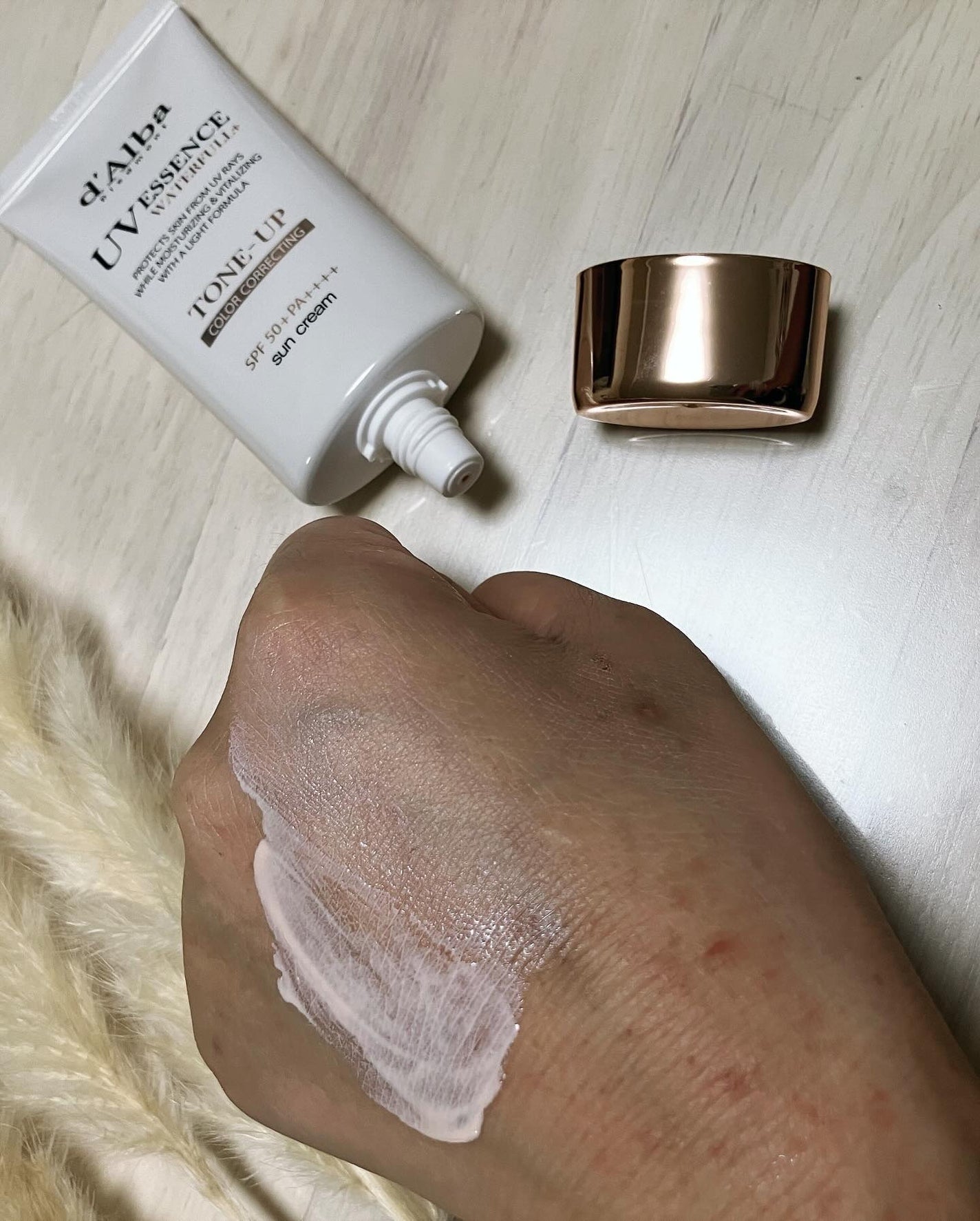 ウォータフルトーンアップサンクリーム/ダルバ/日焼け止めクリームを使ったクチコミ(3枚目)