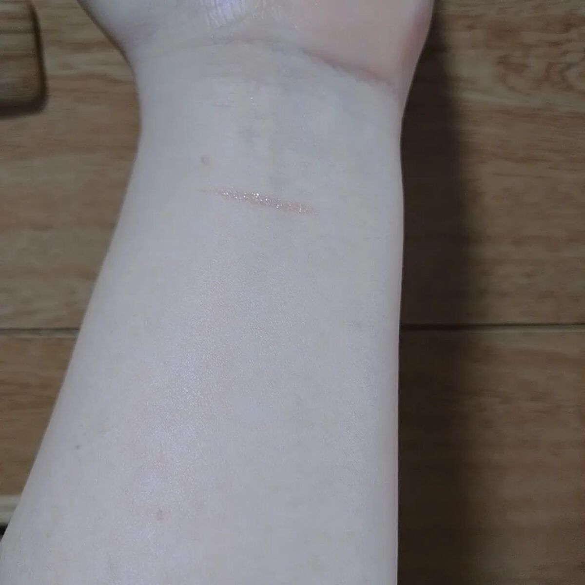 ミルクブリングリッターライナー/Colorgram/リキッドアイライナーを使ったクチコミ（2枚目）