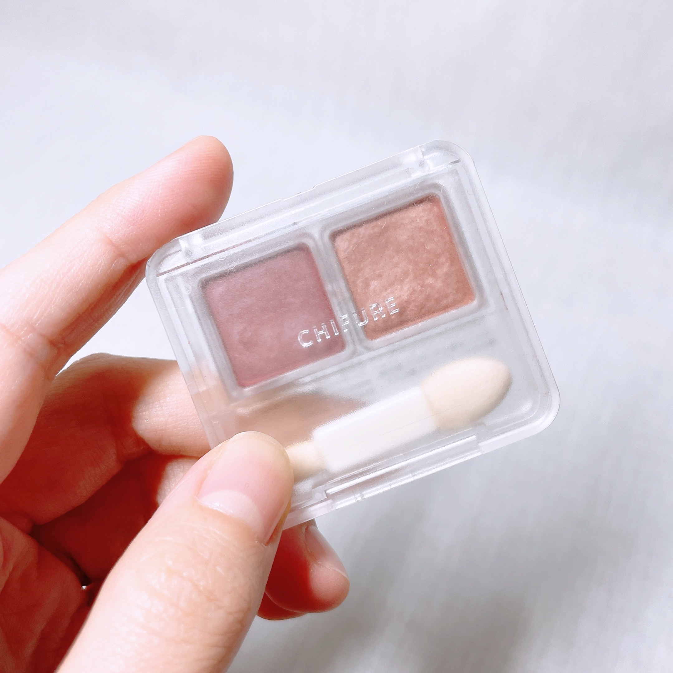 ツイン カラー アイシャドウ/ちふれ/アイシャドウパレットを使ったクチコミ（2枚目）