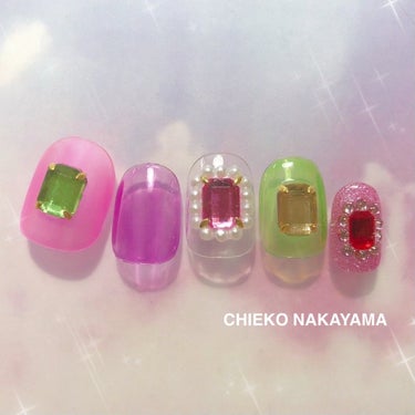 なかやまちえこ on LIPS 「jewelrynail💍⠀⠀365日1日1ネイル制作チャレンジ..」（1枚目）