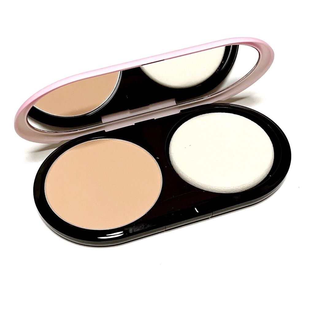 ライトフル C3 ナチュラル シルク パウダーファンデーション/M・A・C/パウダーファンデーションを使ったクチコミ(2枚目)