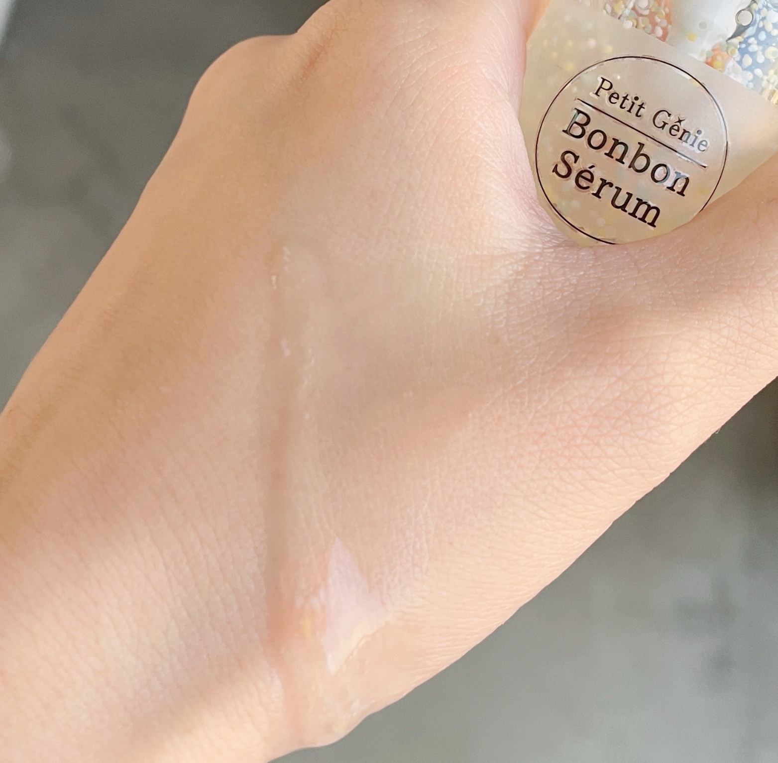 プチジニー　ボンボンセラム　YWG/pdc/美容液を使ったクチコミ（2枚目）