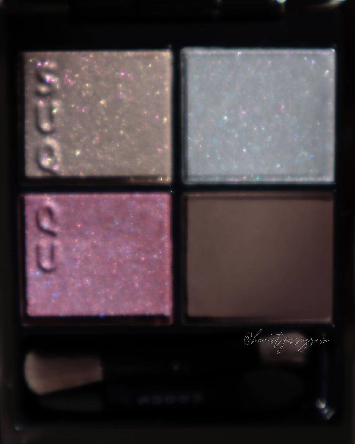 シグニチャー カラー アイズ/SUQQU/アイシャドウパレットを使ったクチコミ（2枚目）