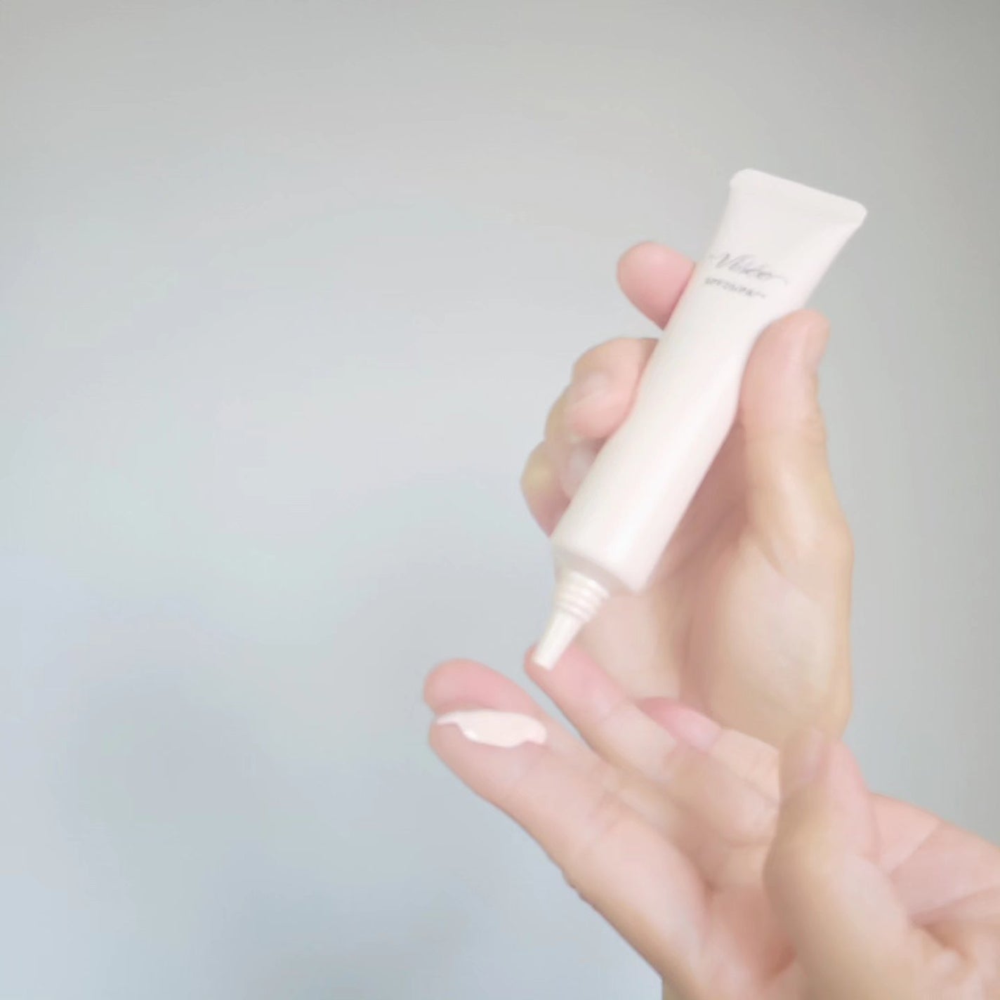 トーンアップ スキン デザイナー/Visée/化粧下地を使ったクチコミ(3枚目)