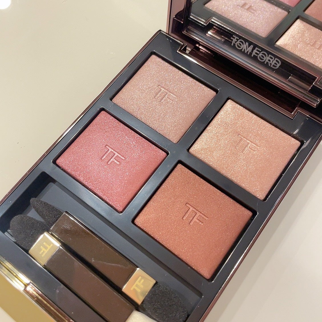 アイ カラー クォード/TOM FORD BEAUTY/アイシャドウパレットを使ったクチコミ(10枚目)