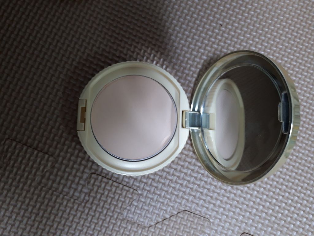 【旧品】マシュマロフィニッシュパウダー/キャンメイク/プレストパウダーを使ったクチコミ(1枚目)