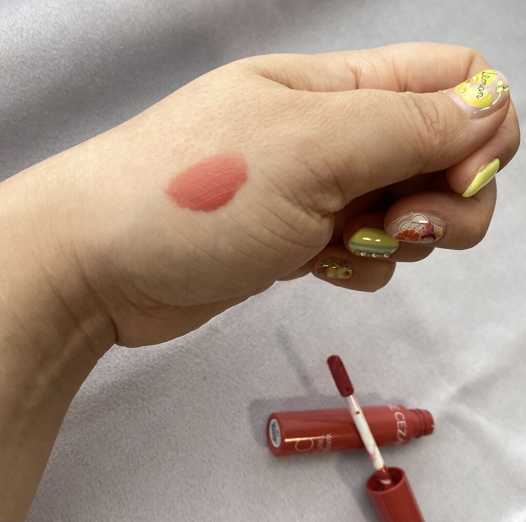 ウォータリーティントリップ/CEZANNE/リップティントを使ったクチコミ（3枚目）