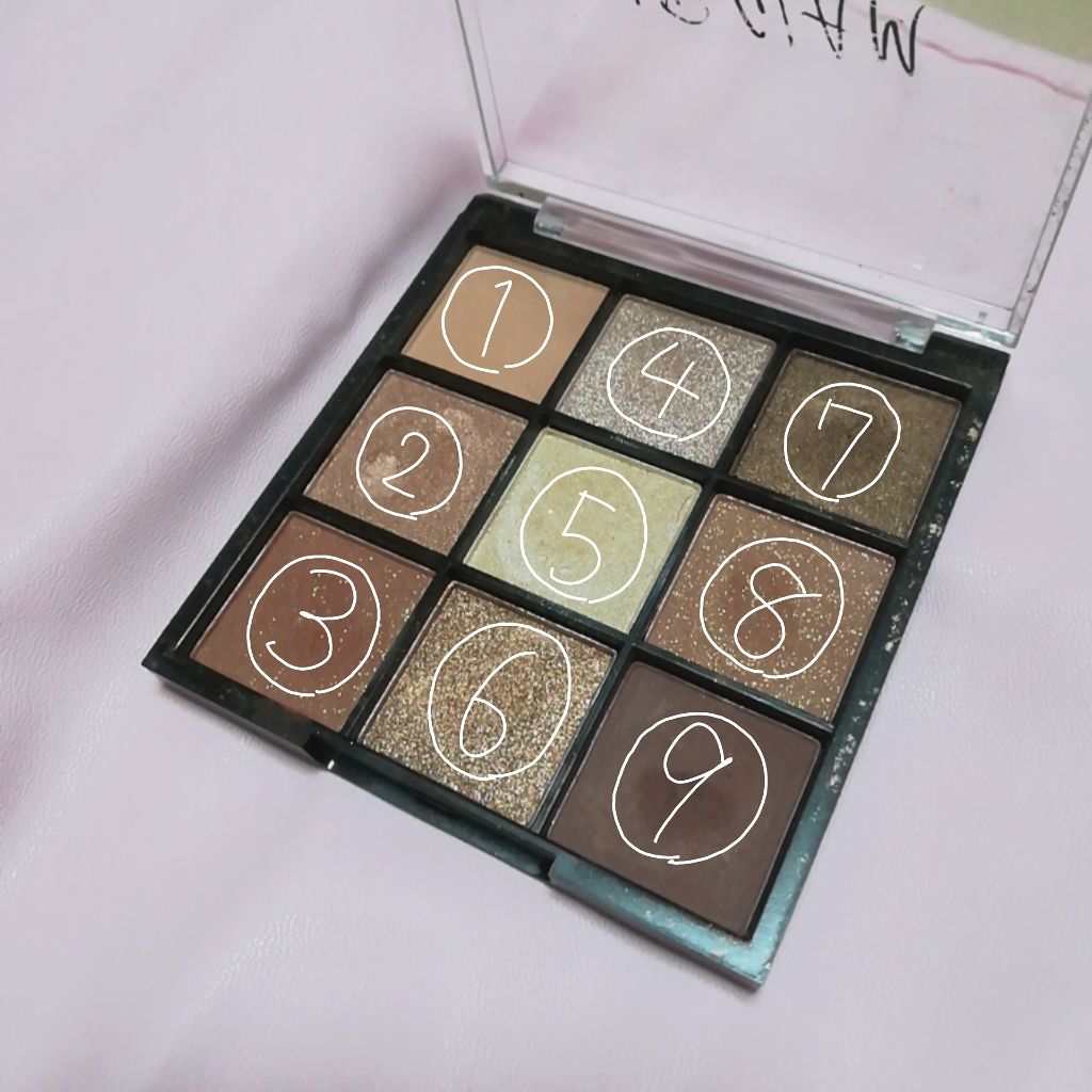 UR GLAM　BLOOMING EYE COLOR PALETTE/U R GLAM/アイシャドウパレットを使ったクチコミ（2枚目）