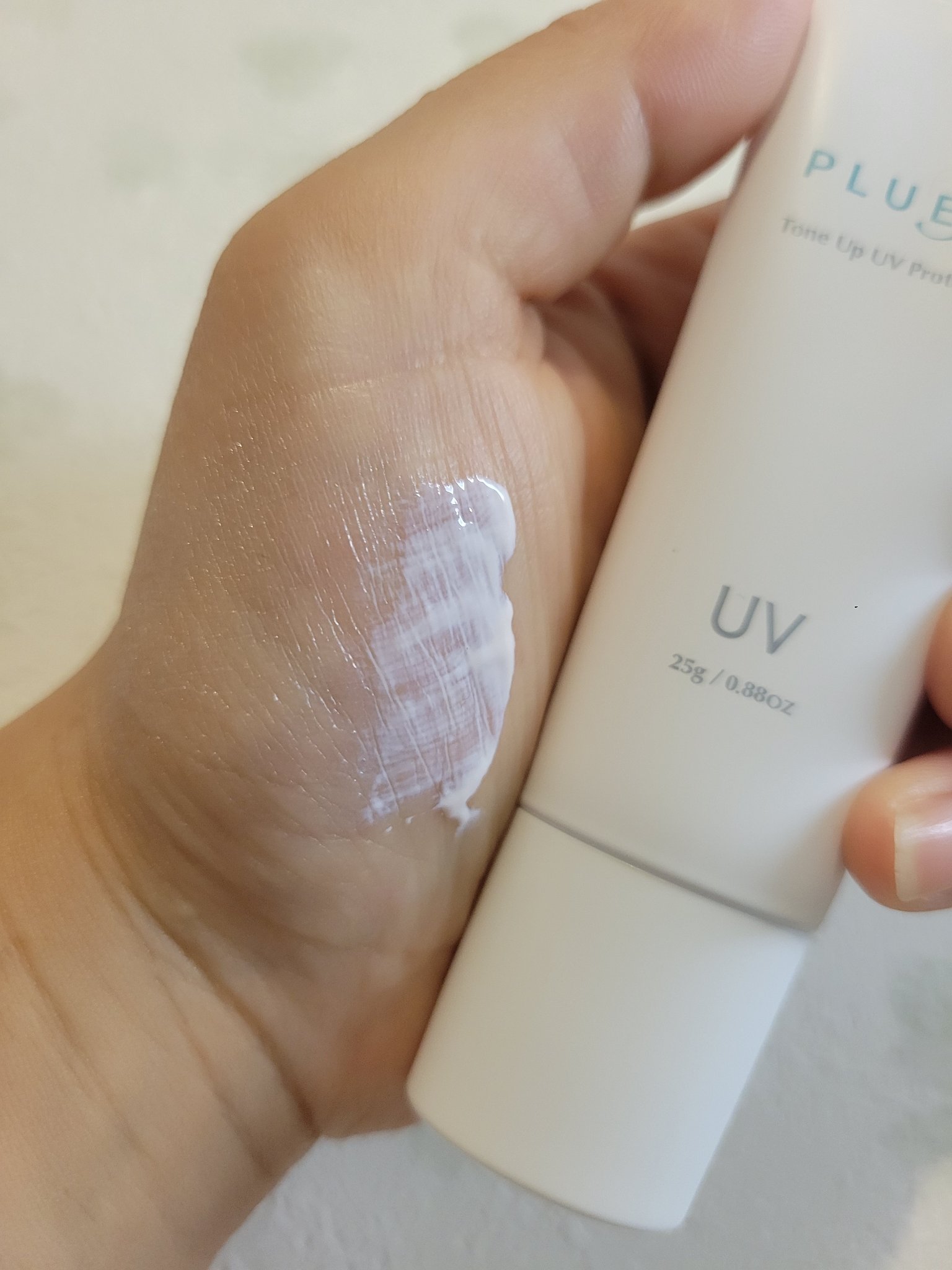 トーンアップUVプロテクター/PLUEST/日焼け止めクリームを使ったクチコミ（3枚目）