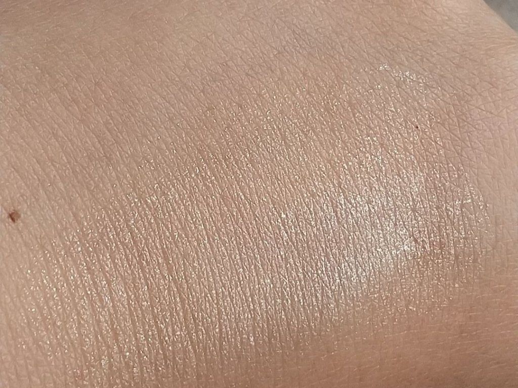 アクアジェム グロウ 01 Honeymoon/SNIDEL BEAUTY/ジェル・クリームアイシャドウを使ったクチコミ（3枚目）