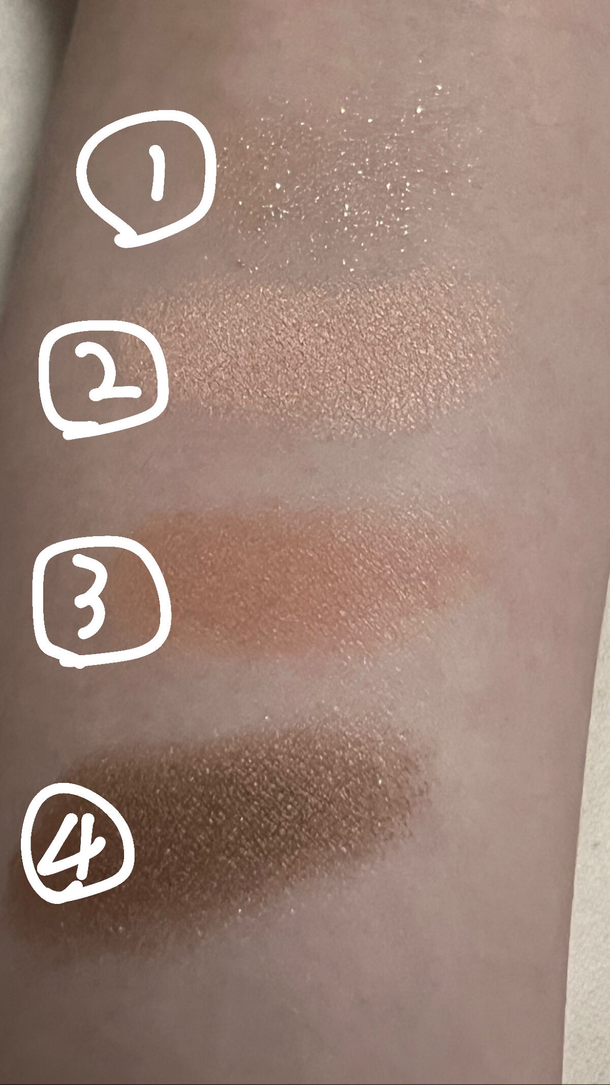 ベージュトーンアイシャドウ/CEZANNE/アイシャドウパレットを使ったクチコミ（3枚目）