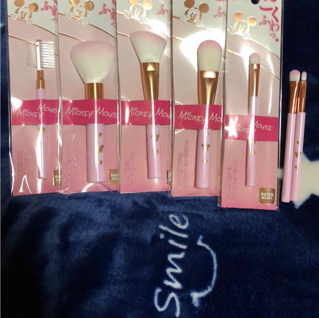 ごくふわっ ミッキーブラシ/DAISO/メイクブラシを使ったクチコミ（1枚目）