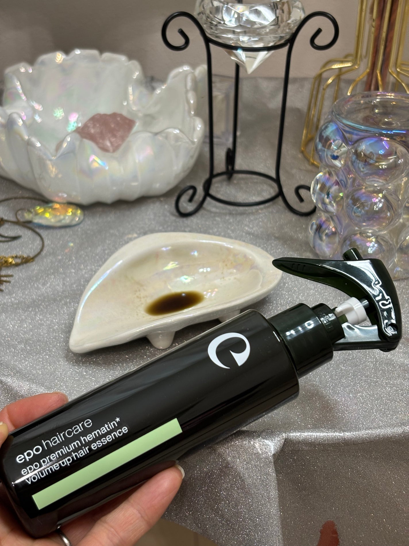エポプレミアムヘマチン/epo/洗い流すヘアトリートメントを使ったクチコミ(4枚目)