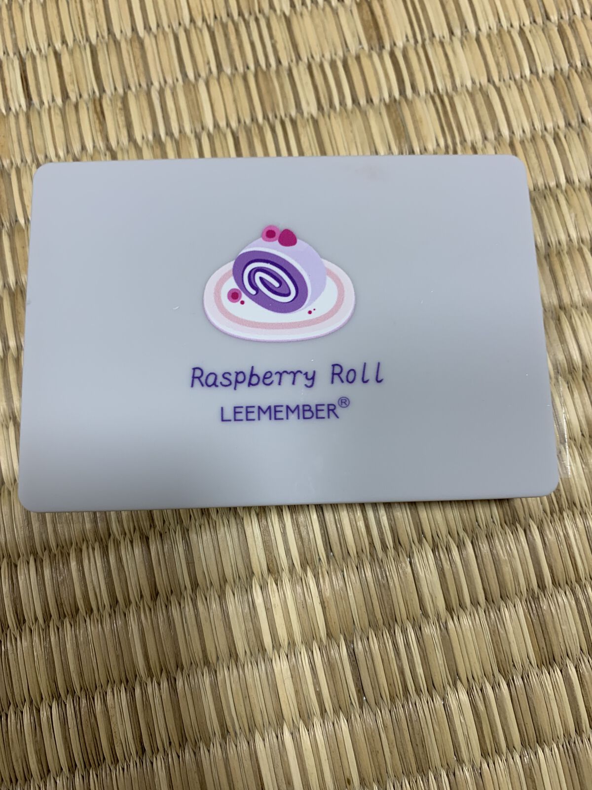 スイートドルチェアイズ/LEEMEMBER/アイシャドウパレットを使ったクチコミ（2枚目）