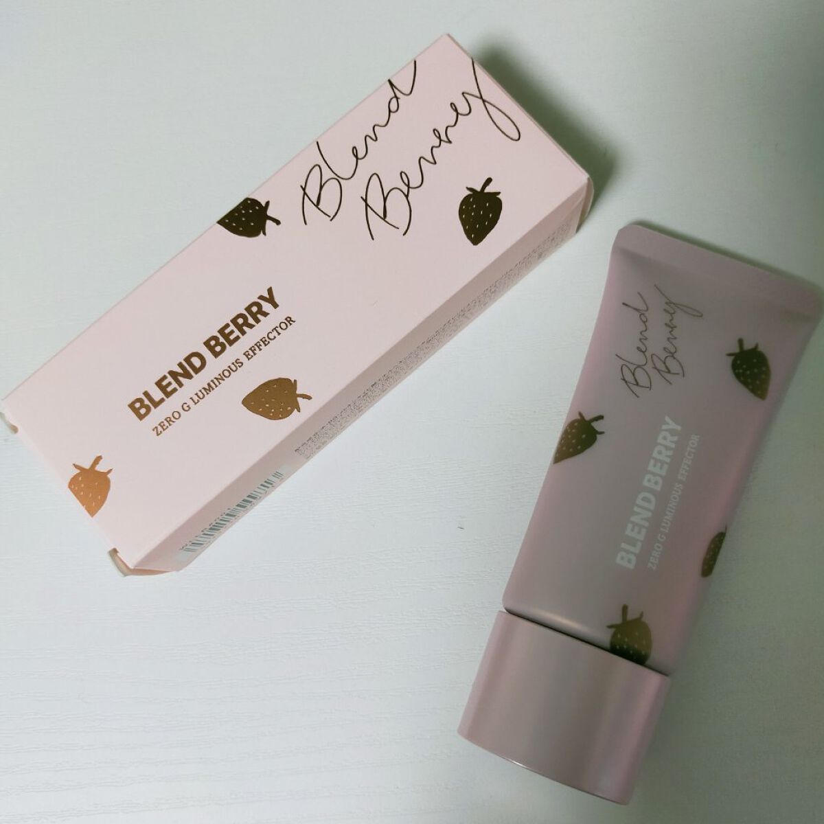 ゼロＧ ルミナスエフェクター 001/BLEND BERRY/BBクリームを使ったクチコミ（1枚目）
