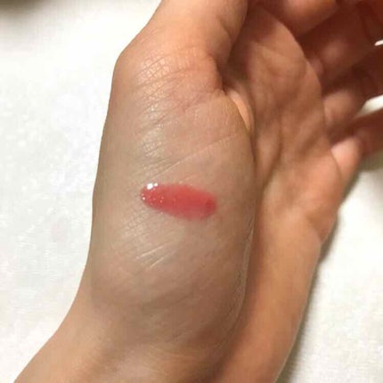 ハニーラスター r/ROAlív/リップグロスを使ったクチコミ(3枚目)