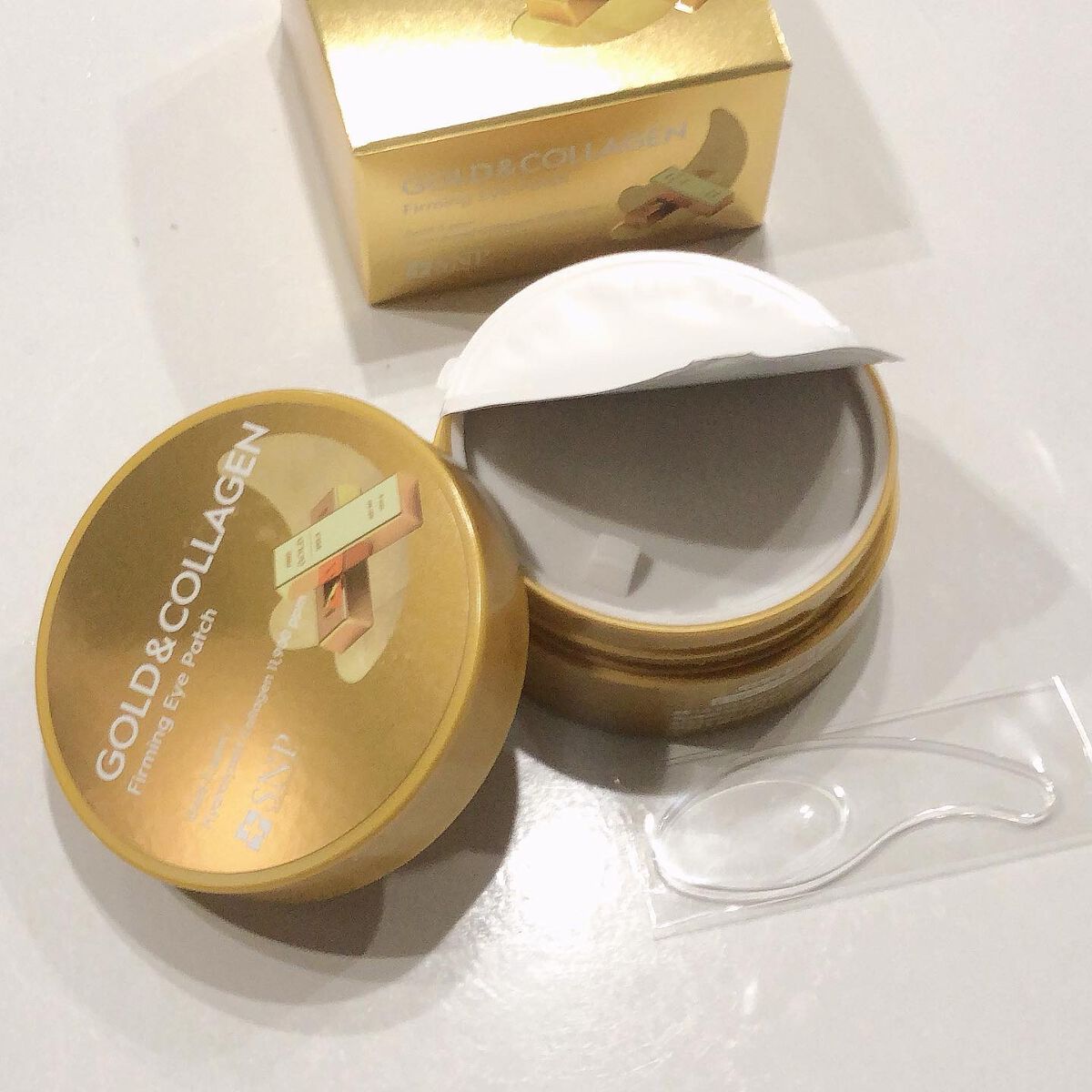 ゴールドコラーゲンファーミングアイパッチ/SNP/アイケア・アイクリームを使ったクチコミ(3枚目)