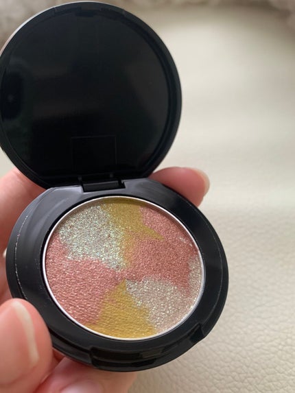 KATE 魂コレクション クリアインパクトリキッドハイライター/KATE/リキッドハイライトを使ったクチコミ(2枚目)