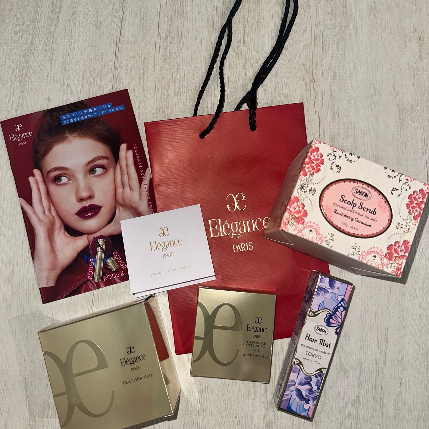 ラ プードル オートニュアンス/Elégance/プレストパウダーを使ったクチコミ(1枚目)