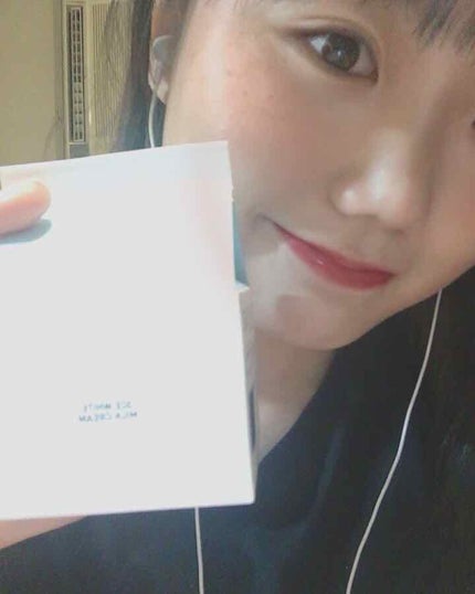 WHITE MILK CREAM/3CE/フェイスクリームを使ったクチコミ(2枚目)