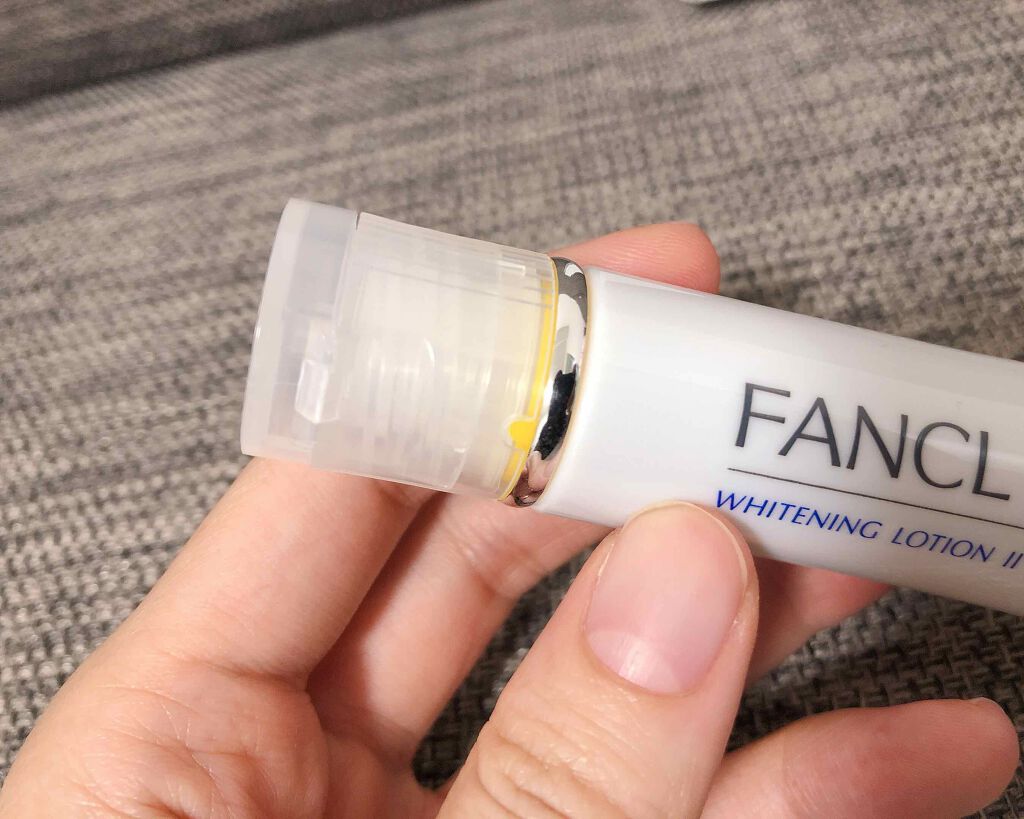 ホワイトニング 化粧液 II しっとり<医薬部外品>/ファンケル/化粧水を使ったクチコミ(3枚目)