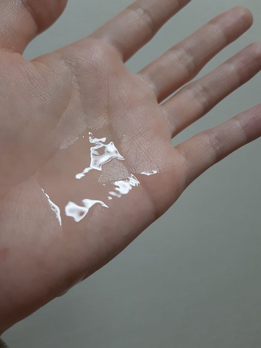 CCオイル/エッセンシャル/ヘアオイルを使ったクチコミ（2枚目）