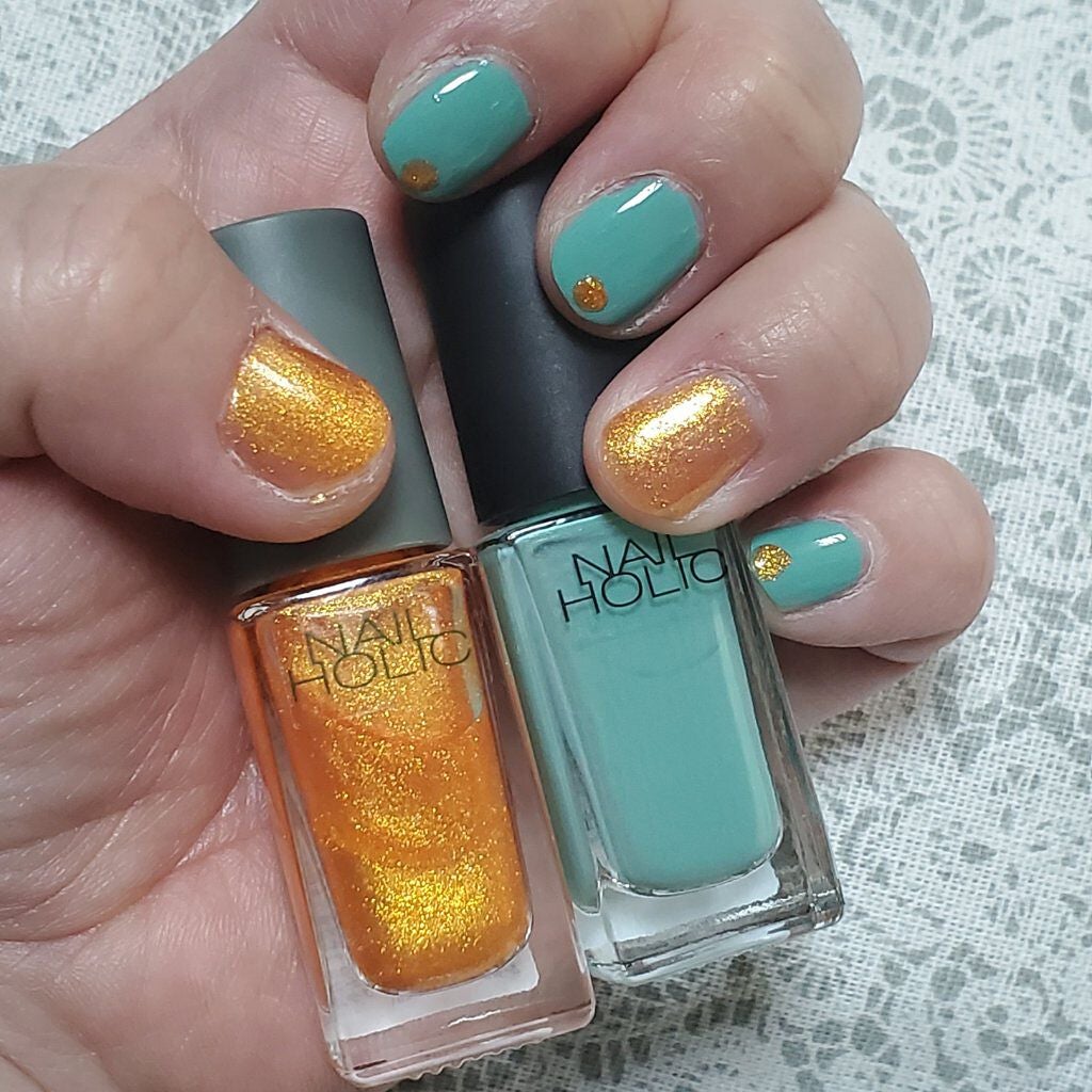 ネイルホリック リミテッドカラー Sparkle ornament/ネイルホリック/マニキュアを使ったクチコミ(4枚目)