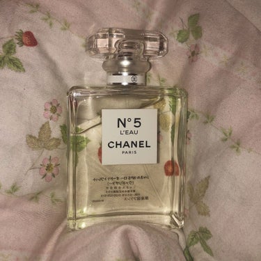 シャネル N°5 ロー オードゥ トワレット (ヴァポリザター) 100ml/CHANEL/香水(レディース)を使ったクチコミ（1枚目）