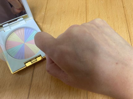 サンブロックルーセントパウダーex./ステファニー/プレストパウダーを使ったクチコミ(4枚目)