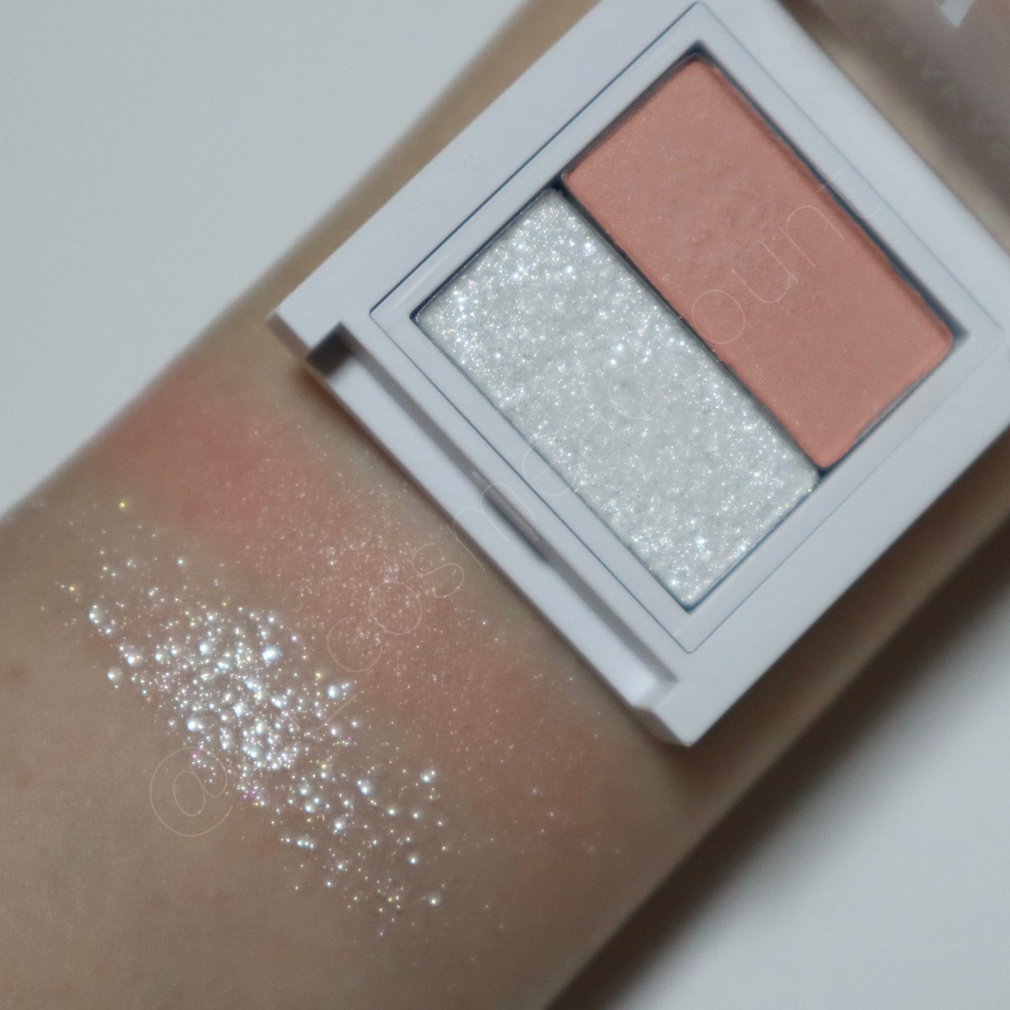 ごまかしシャドウ/b idol/アイシャドウパレットを使ったクチコミ(3枚目)