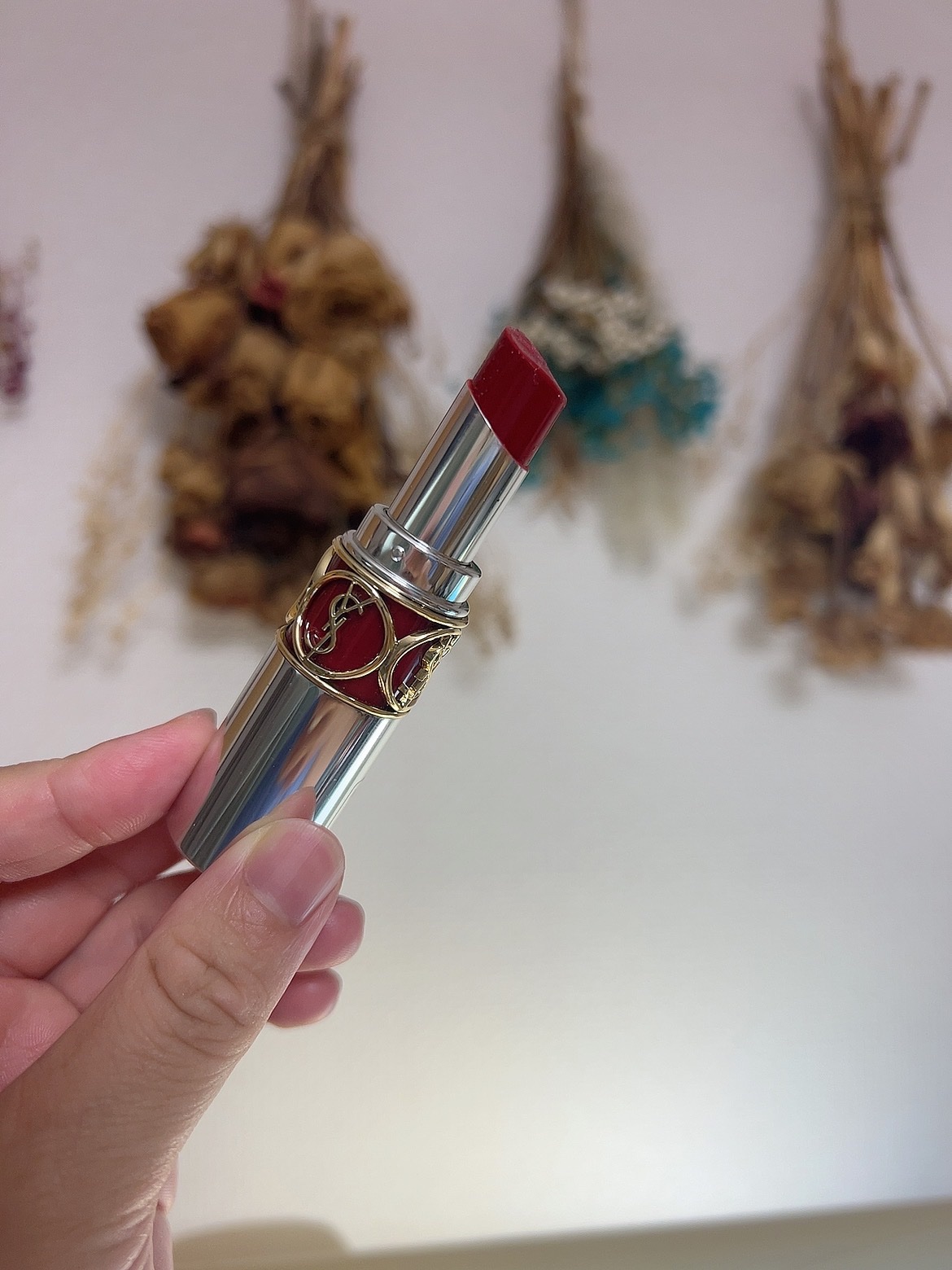 ルージュ ヴォリュプテ ロックシャイン N°12 ロックステージ レッド/YVES SAINT LAURENT BEAUTE/口紅を使ったクチコミ（1枚目）