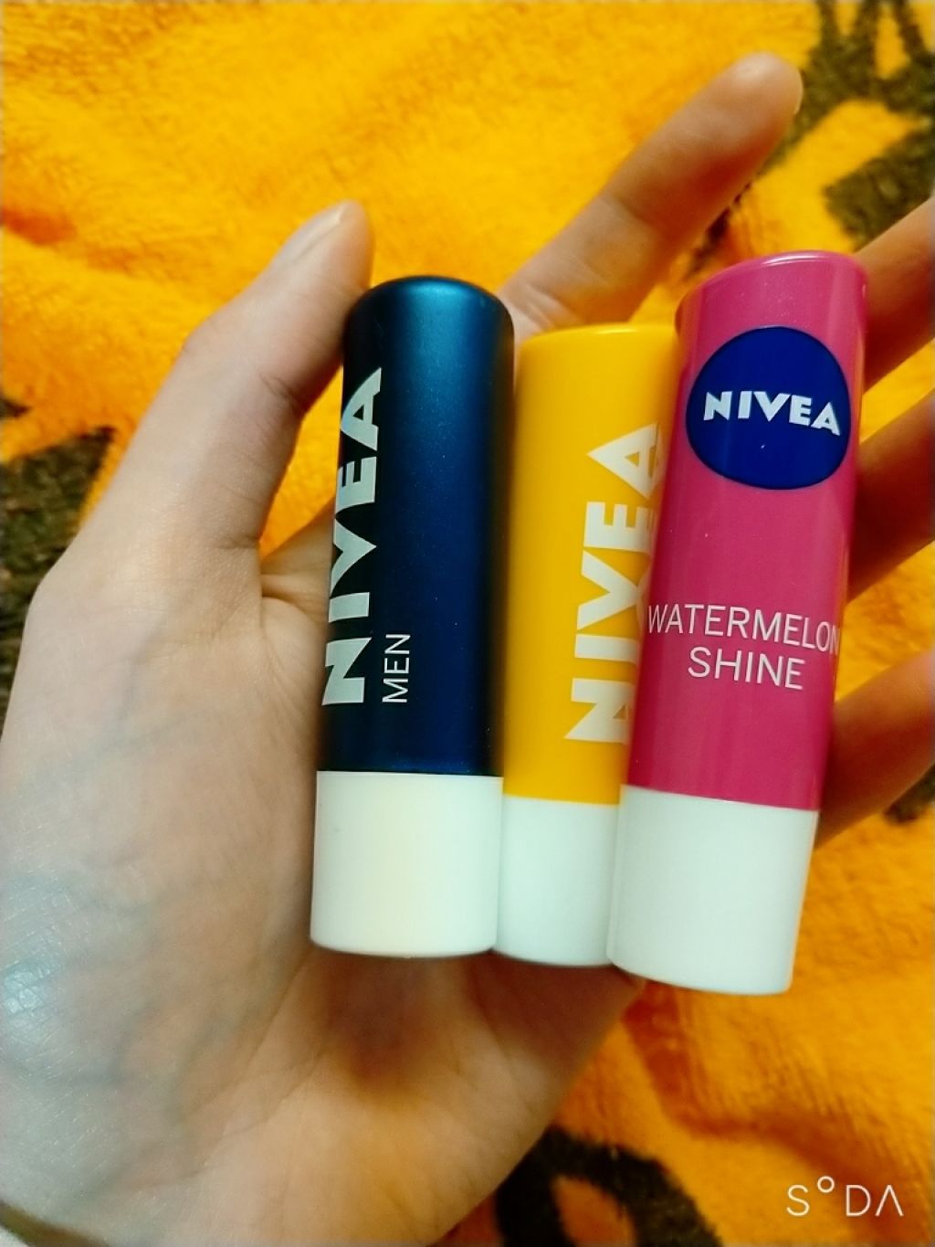 ニベア リップケアシャインシリーズ(韓国限定)/NIVEA(海外)/リップクリームを使ったクチコミ（1枚目）