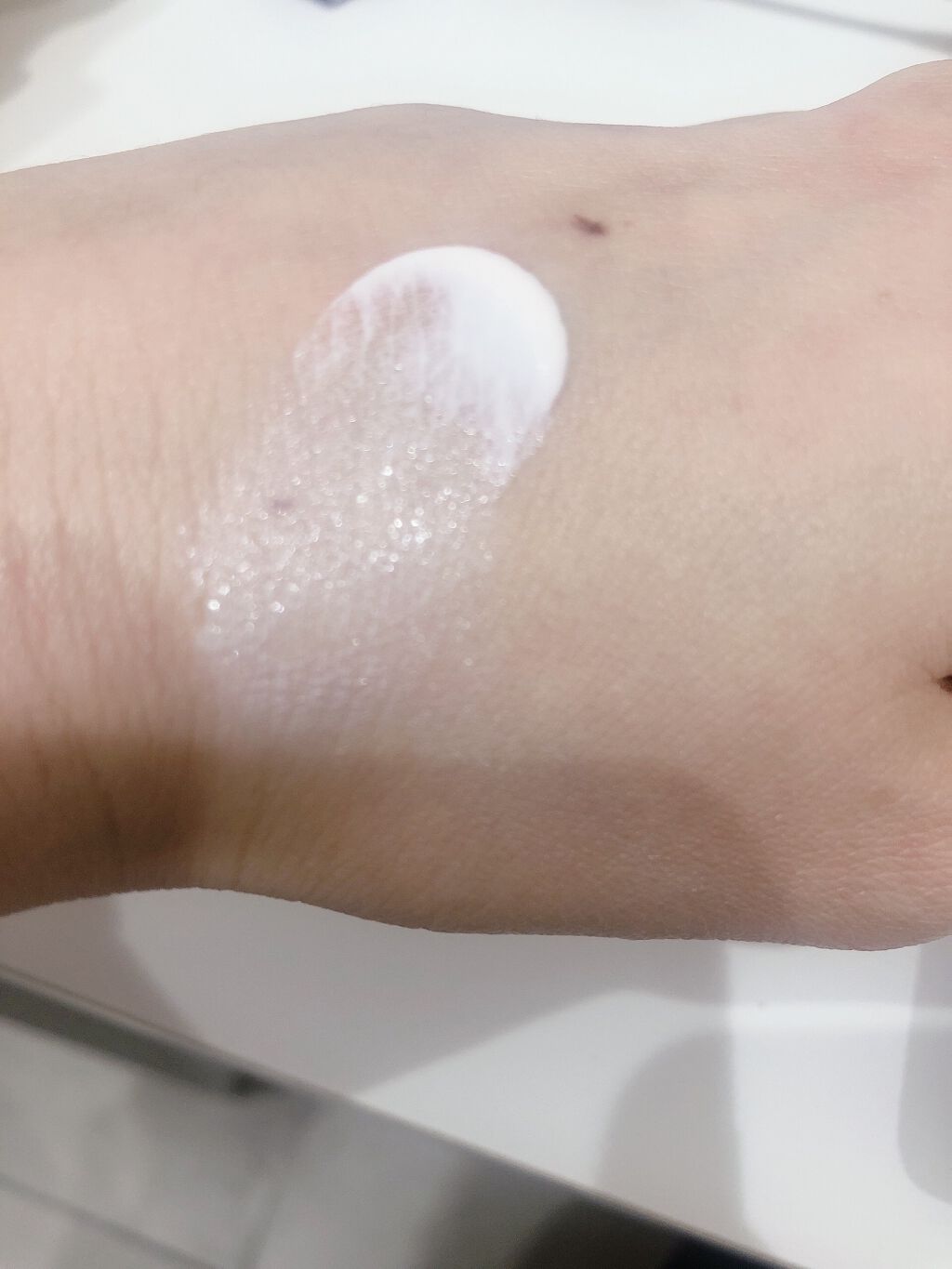 フィルタリングクリーム/DEWYCEL/日焼け止めクリームを使ったクチコミ（3枚目）