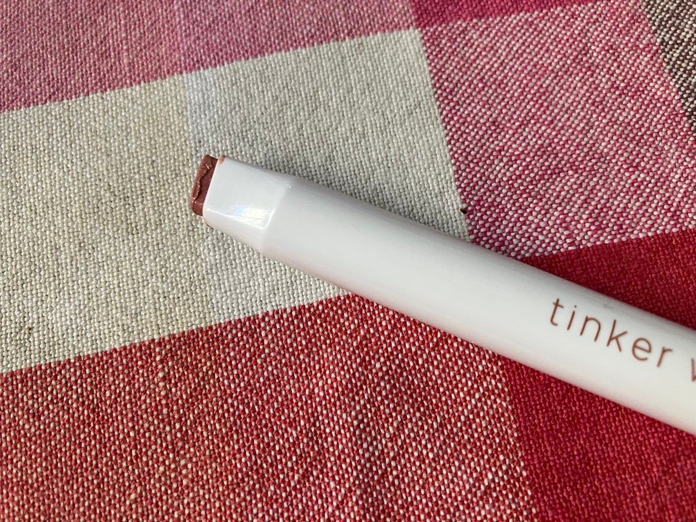 透け感アイシャドウペンシル/ティンカーウィンク/スティックアイシャドウを使ったクチコミ(4枚目)