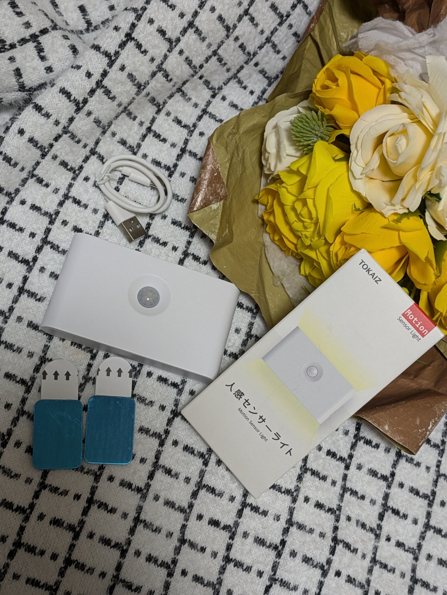 真紅 on LIPS 「人感センサーライトを商品提供して頂きました。こちらの人感センサ..」(2枚目)