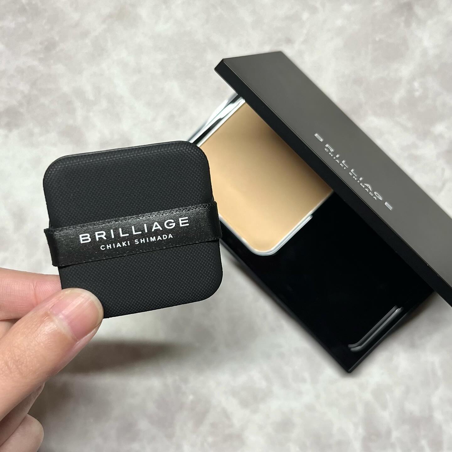 パウダリーファンデーション レジェンダリー グロウ/ブリリアージュ/パウダーファンデーションを使ったクチコミ（2枚目）